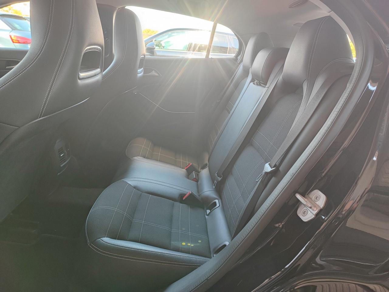Mercedes-benz GLA 220 d Automatic 4Matic Premium