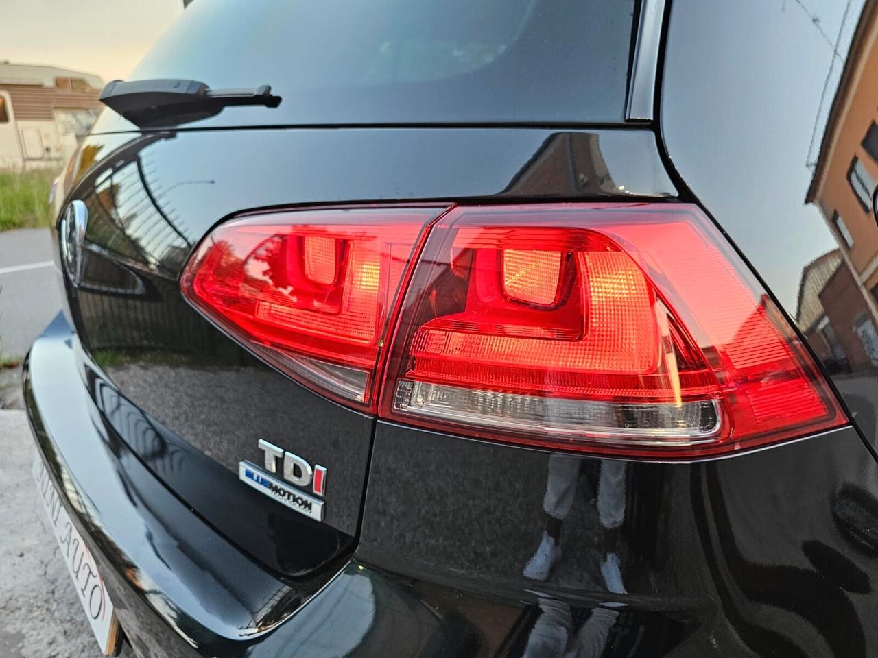 Volkswagen Golf 7 1.6 TDI 110cv R-Line Bluemotion*Unipro*Euro6*