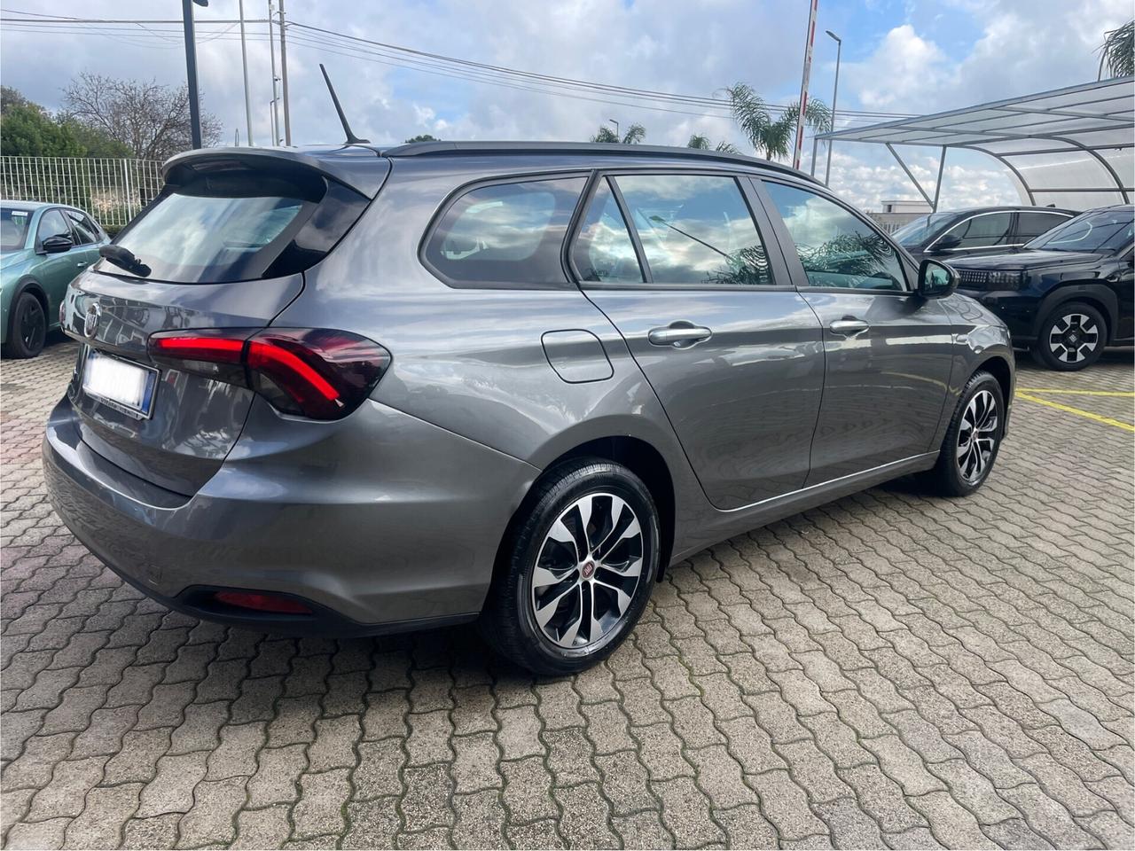 Fiat Tipo 1.3 multijet 72000km. 2022 retro camera/navigatore solo 72000 km