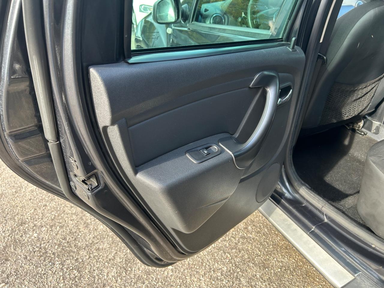 Dacia Duster 1.6 110CV 4x2 GPL Lauréate