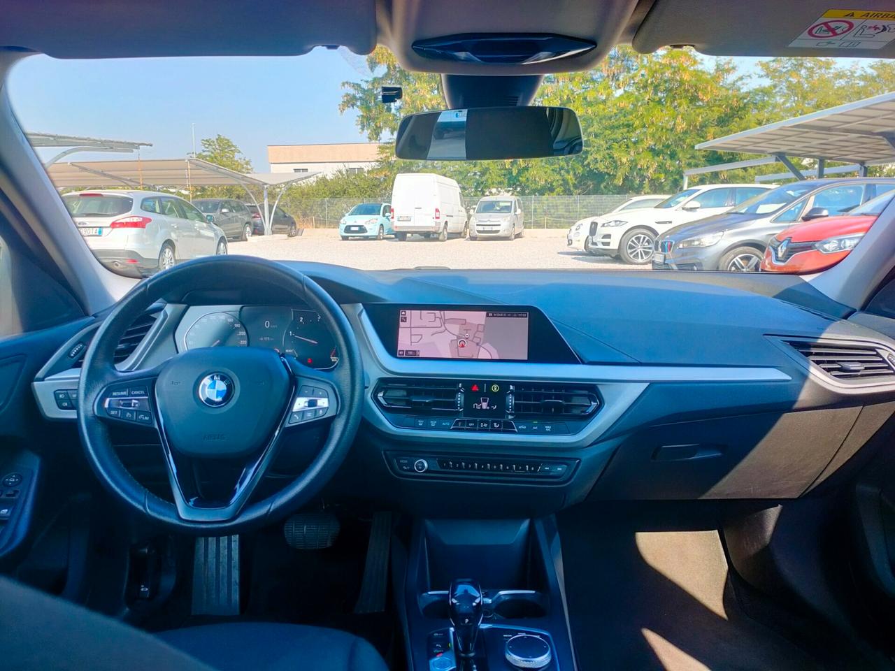 Bmw 116 116d 5p. Business Advantage NEOPATENTATI IVA DEDUCIBILE