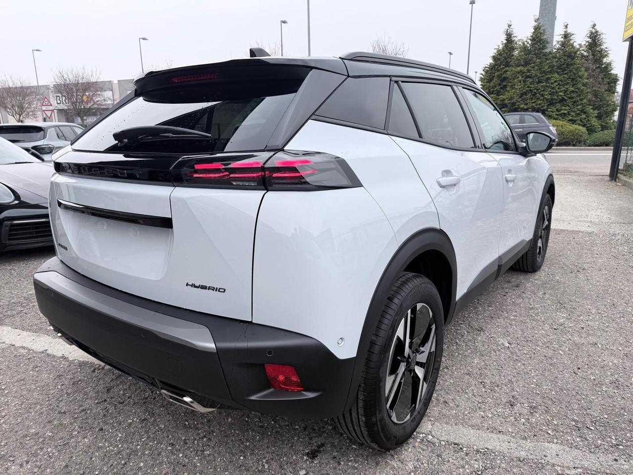 Peugeot 2008 2008 1.2 hybrid GT 145cv e-dcs6