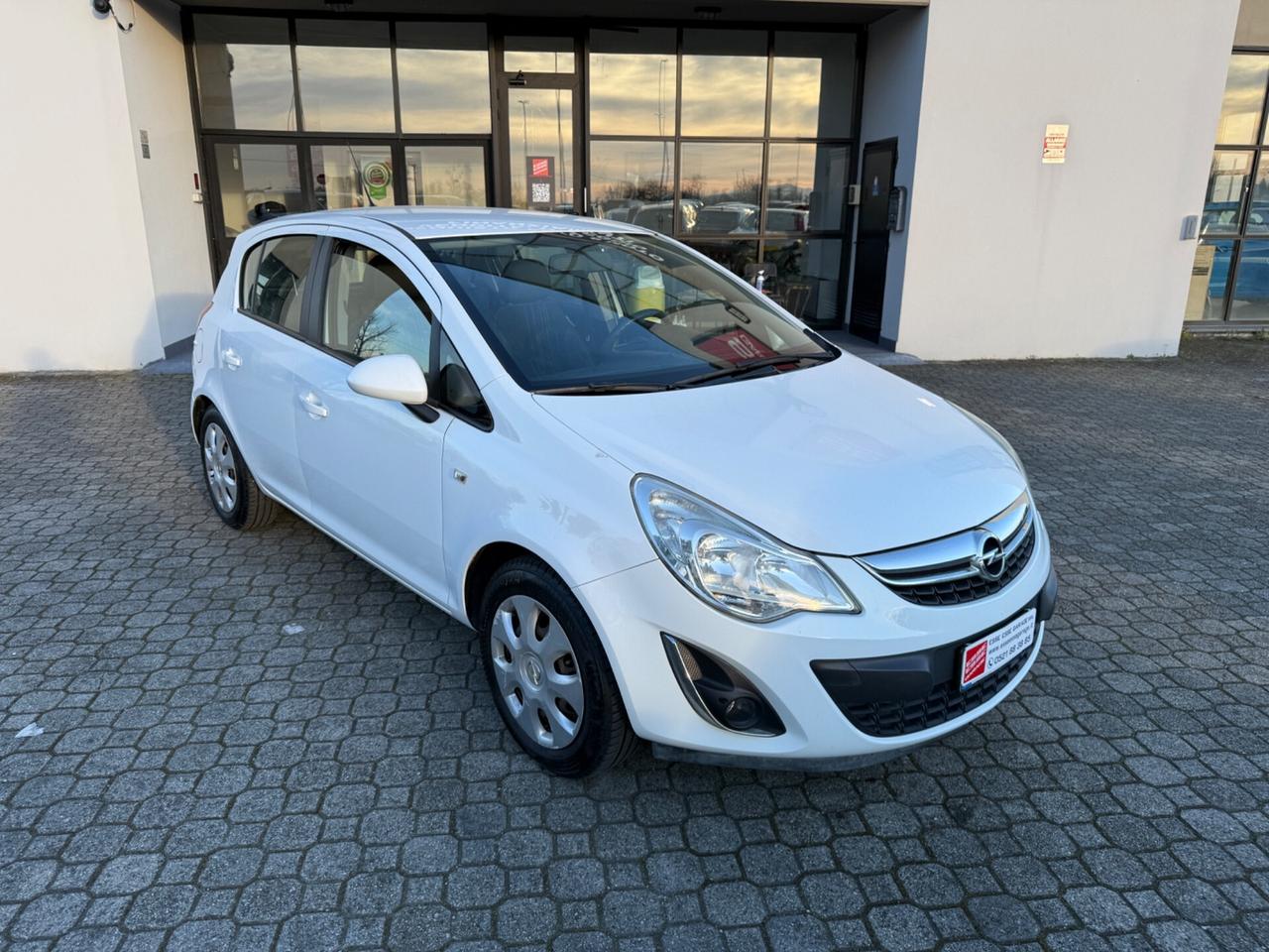 Opel Corsa 1.2 b. |5 porte Edition