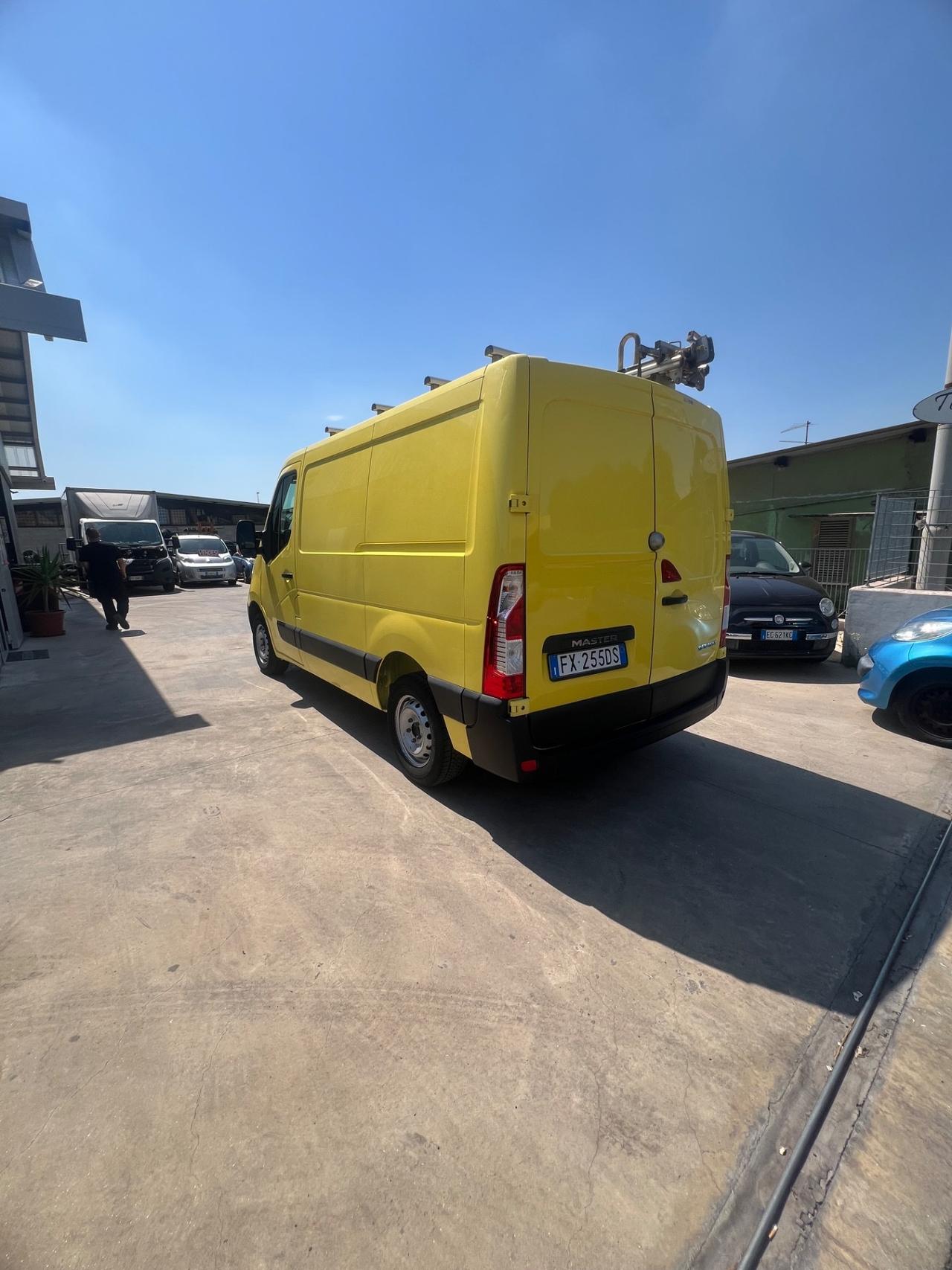 Renault Master T28 2.3 dCi/110 PC-TN Furgone Ice