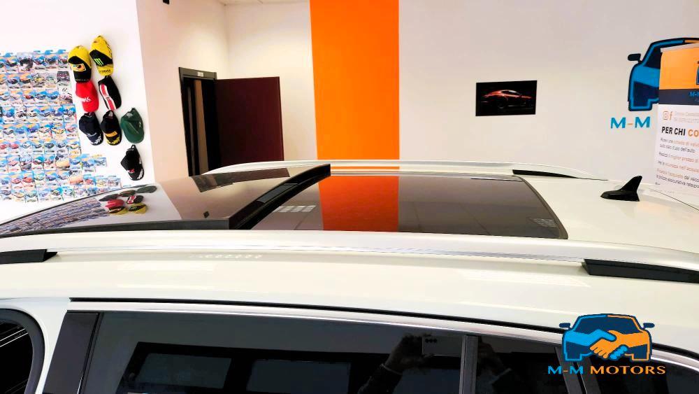 VOLKSWAGEN Tiguan 1.6 TDI SCR Sport BlueMotion Technology