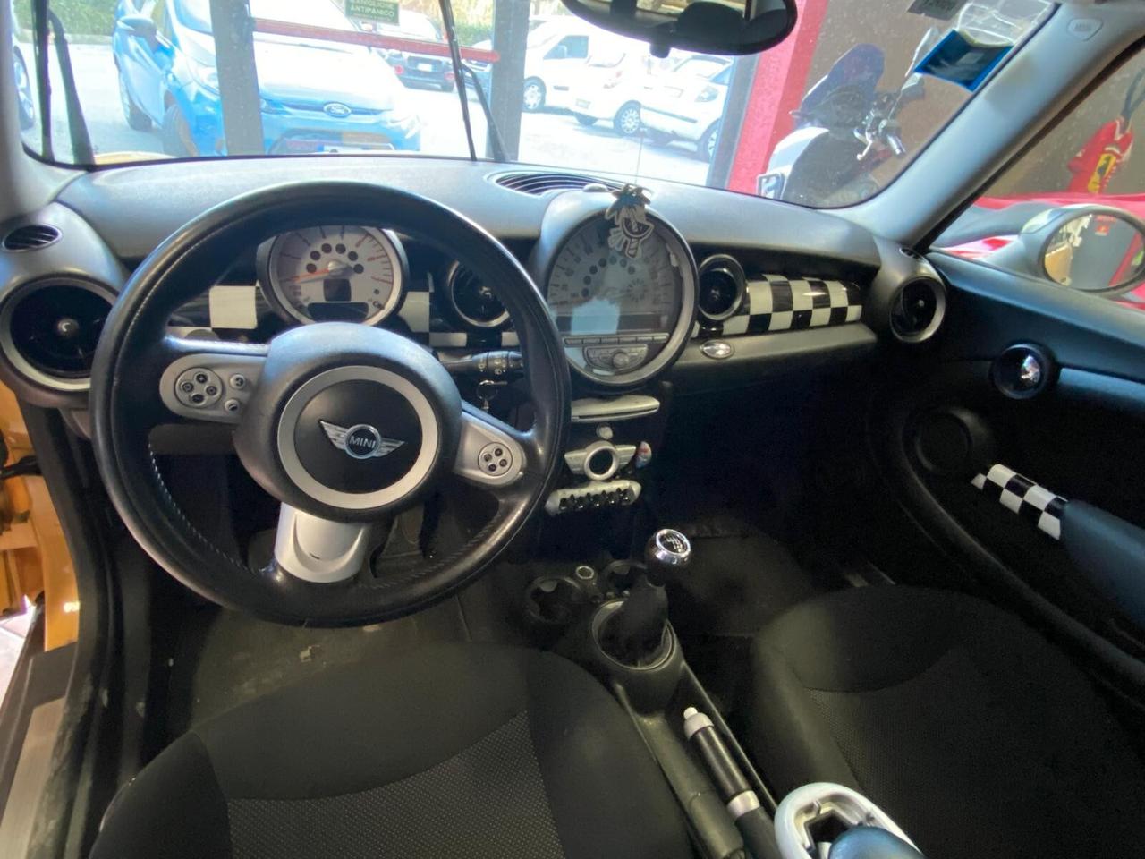 Mini Cooper D Clubman 1.6 16V