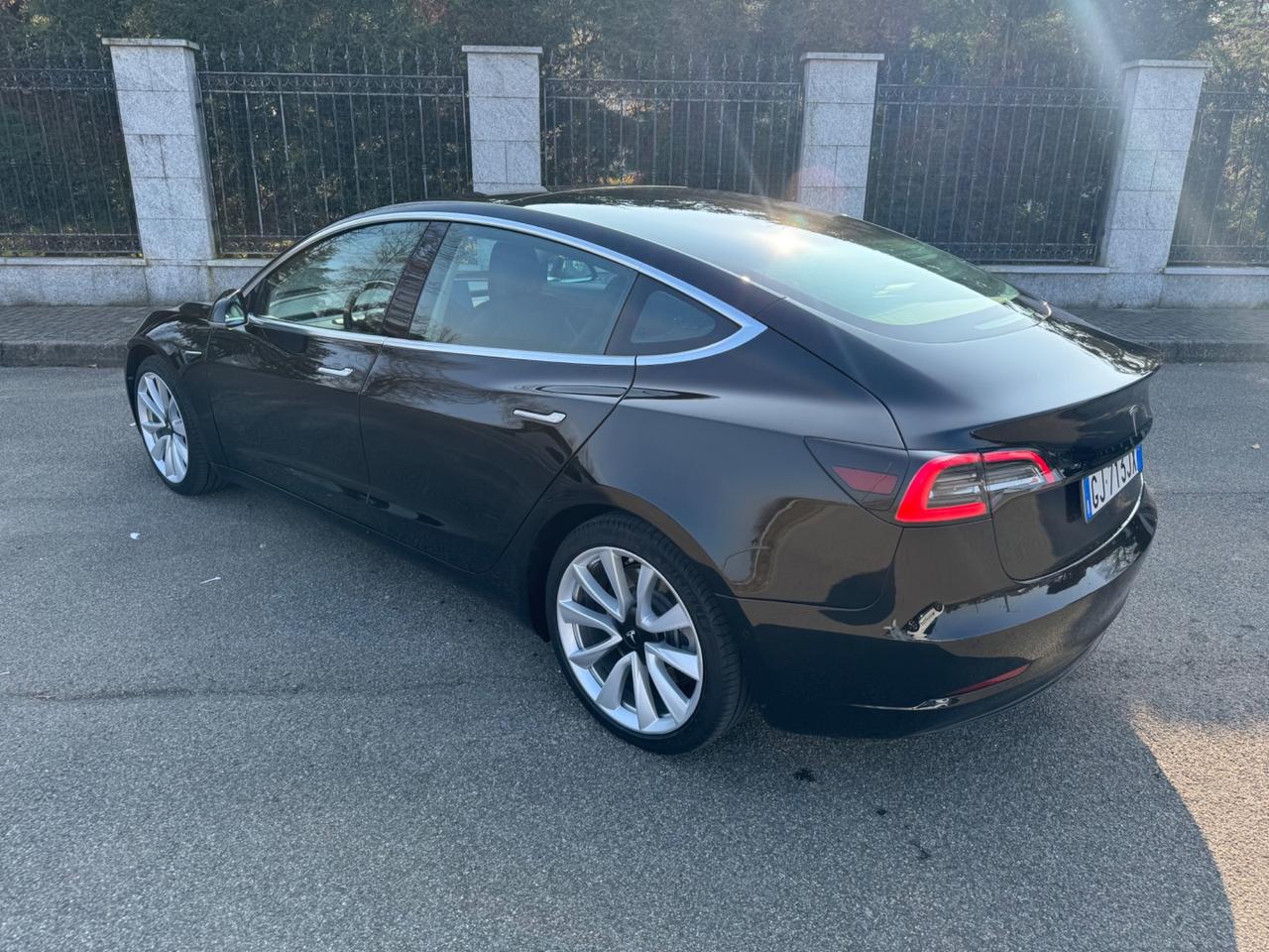 Tesla Model 3 Long Range Dual Motor AWD