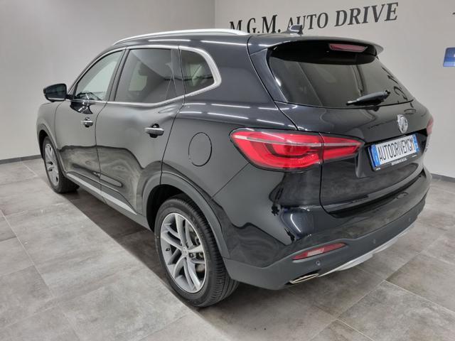 MG EHS Plug-in Hybrid Luxury PHEV