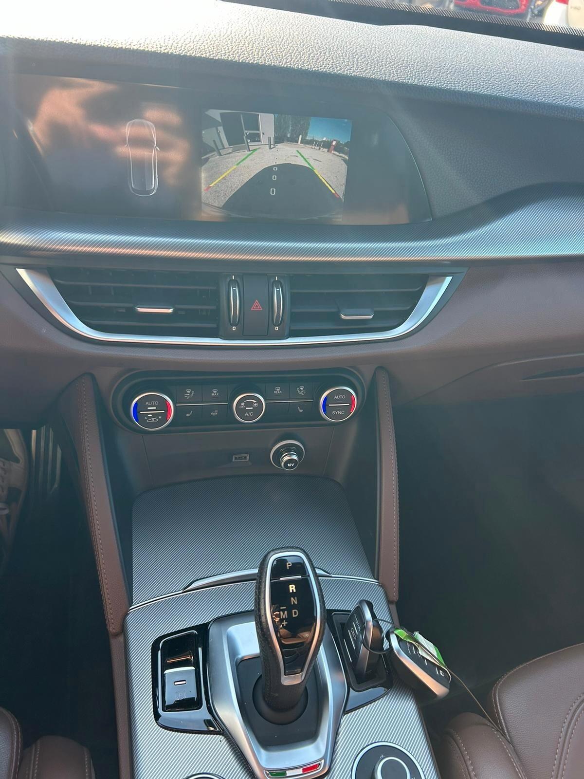 Alfa Romeo Stelvio 2.2 Td 210 cv AT8 Q4 Veloce