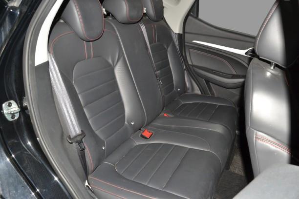 MG ZS - 1.5L 5MT LUXURY