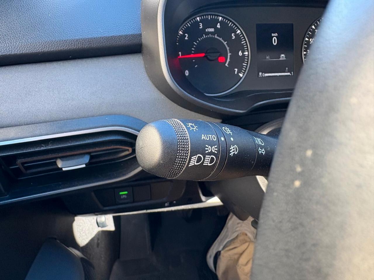 DACIA SANDERO 1.0 BENZINA / GPL STEPWAY EXTREME + GANCIO TRAINO