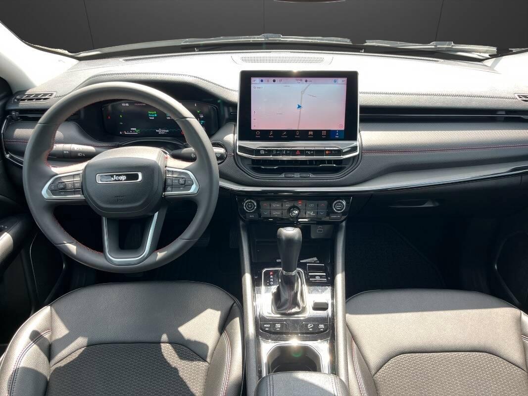 Jeep Compass 1.3 turbo t4 phev Trailhawk 4xe auto