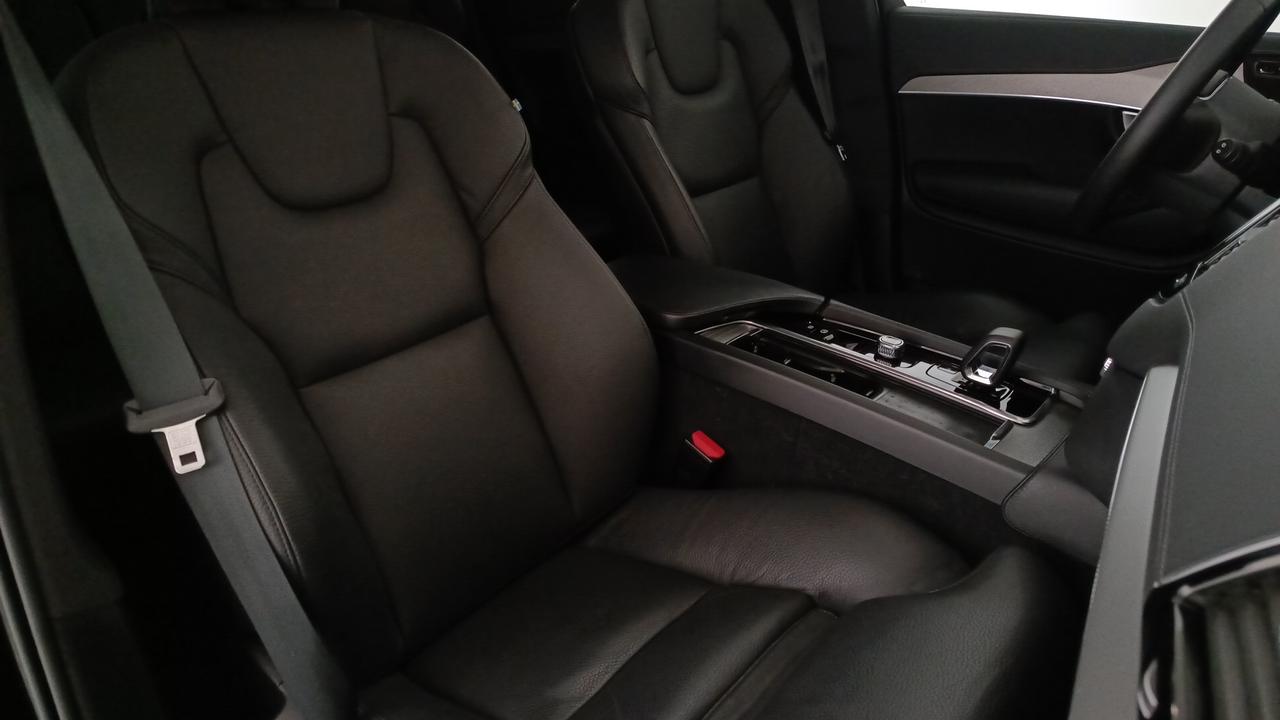 VOLVO XC90 2.0 b5 Plus Bright awd 7p.ti auto