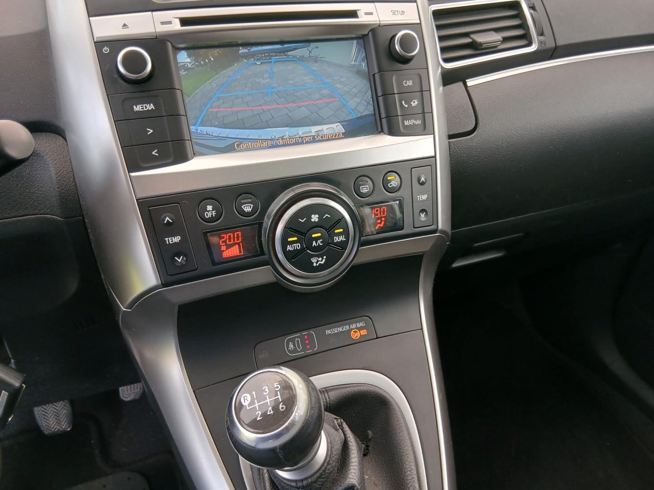 Toyota Verso 1.6 D-4D Business tua a € 185 mese