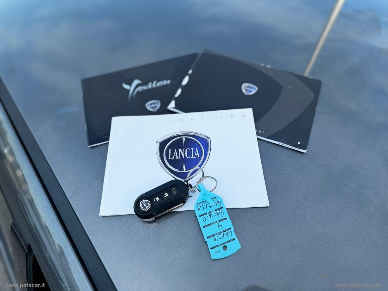 LANCIA Ypsilon 1.0 FireFly 5pS&S Hyb. Eco Silv.