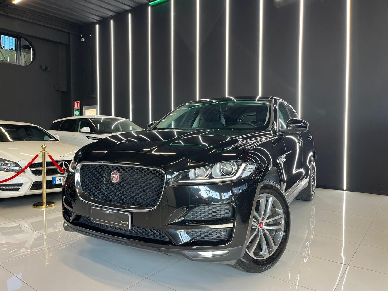 Jaguar F-Pace 2.0 D 180 CV AWD aut.Portfolio