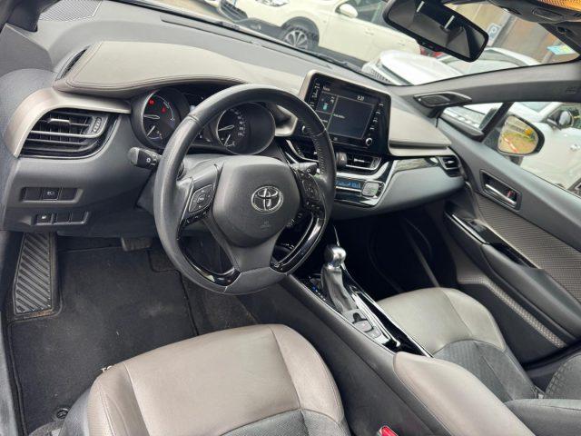 TOYOTA C-HR 1.8 Hybrid E-CVT Black Edition