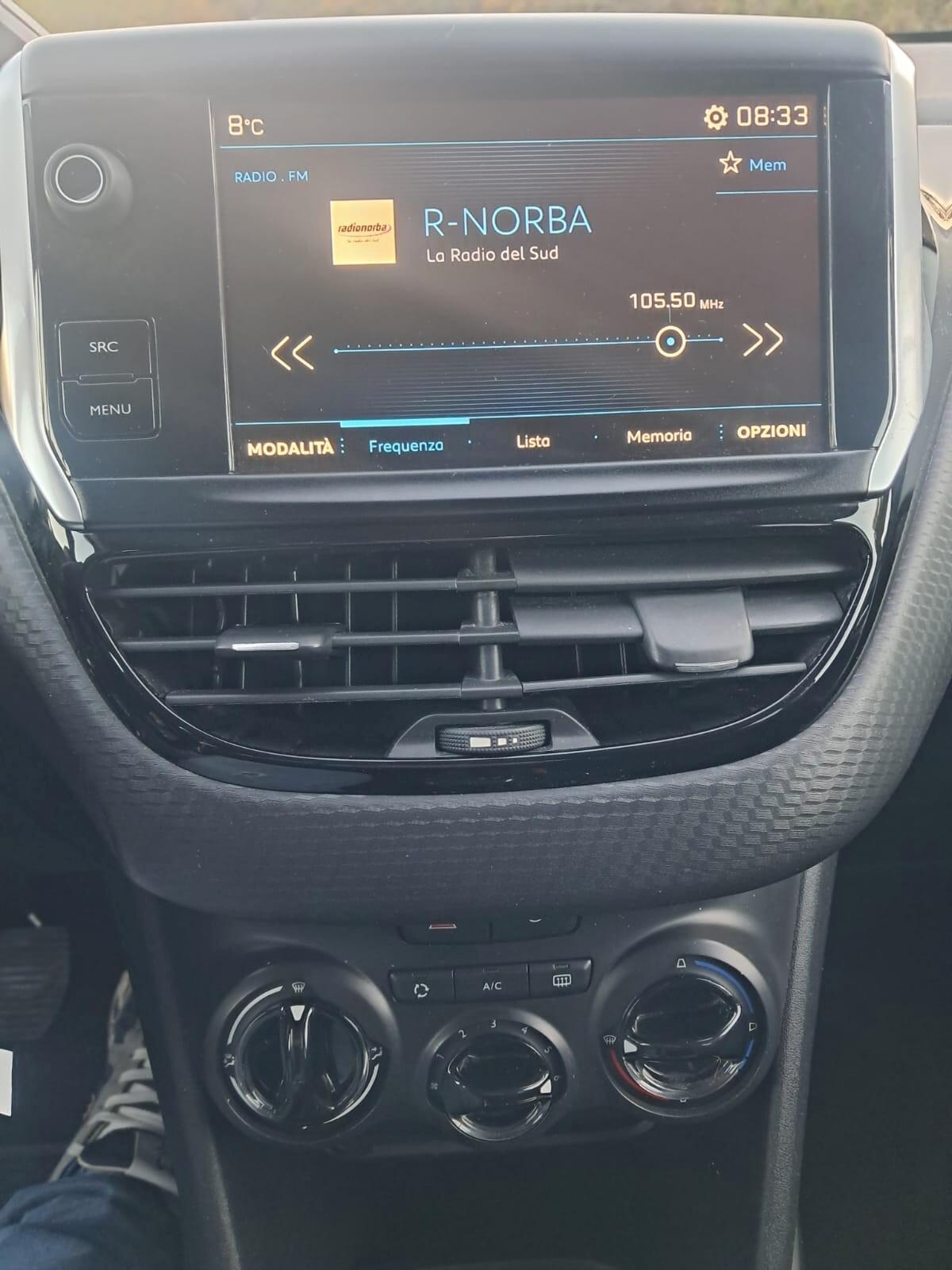 Peugeot 2008 BlueHDi Active 100 cv (Iva Esposta)