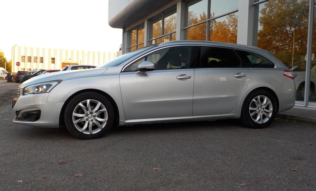 Peugeot 508 BlueHDi 120 EAT6 S&S SW Allure