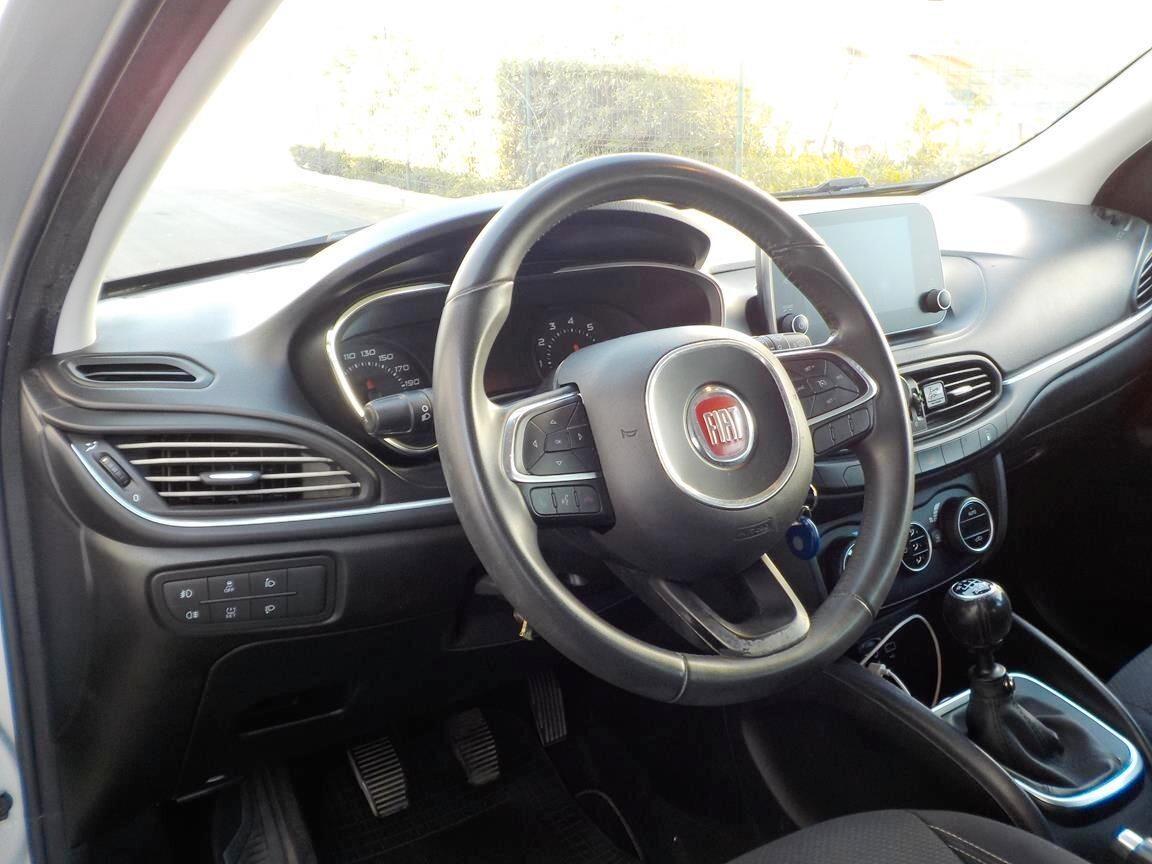 Fiat Tipo 1.4 T-Jet 120CV GPL 4 porte Lounge