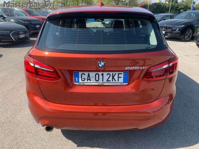 BMW 225 Active Tourer iPerformance Business auto - GA012KF