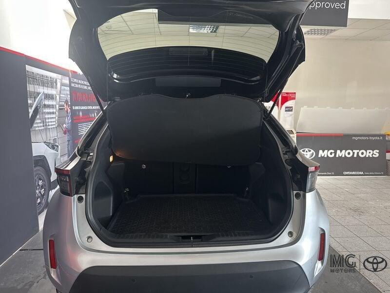 Toyota Yaris Cross 1.5 Hybrid 5p. E-CVT AWD-i Trend