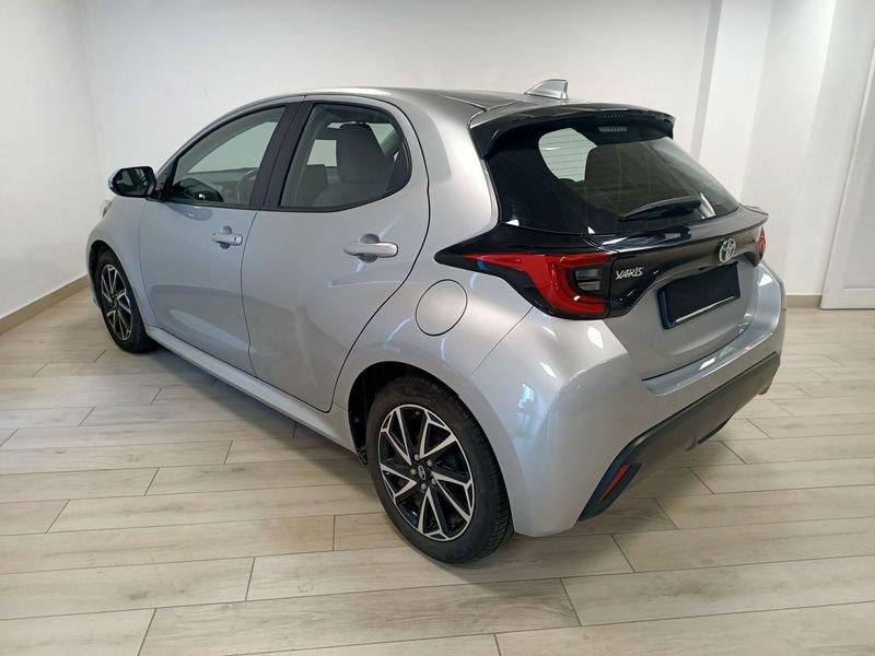 Toyota Yaris 4ª serie 1.0 5 porte Active