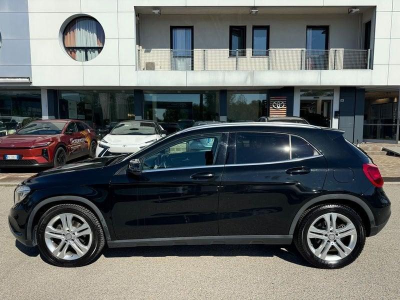 Mercedes-Benz GLA 200 CDI AUTOMATIC Premium