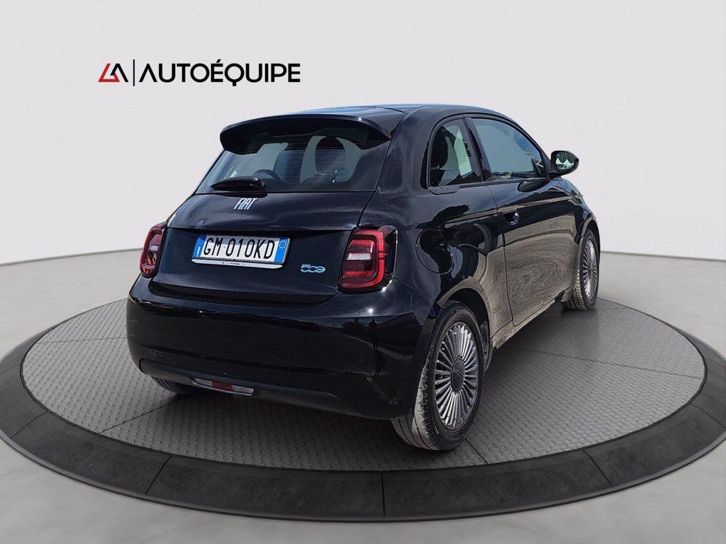 FIAT 500e 42 kWh La Prima del 2023