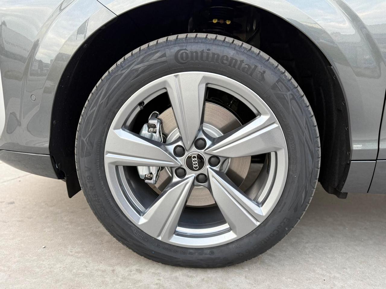 Audi Q3 TDI 110 kW S tronic 2x Line edition