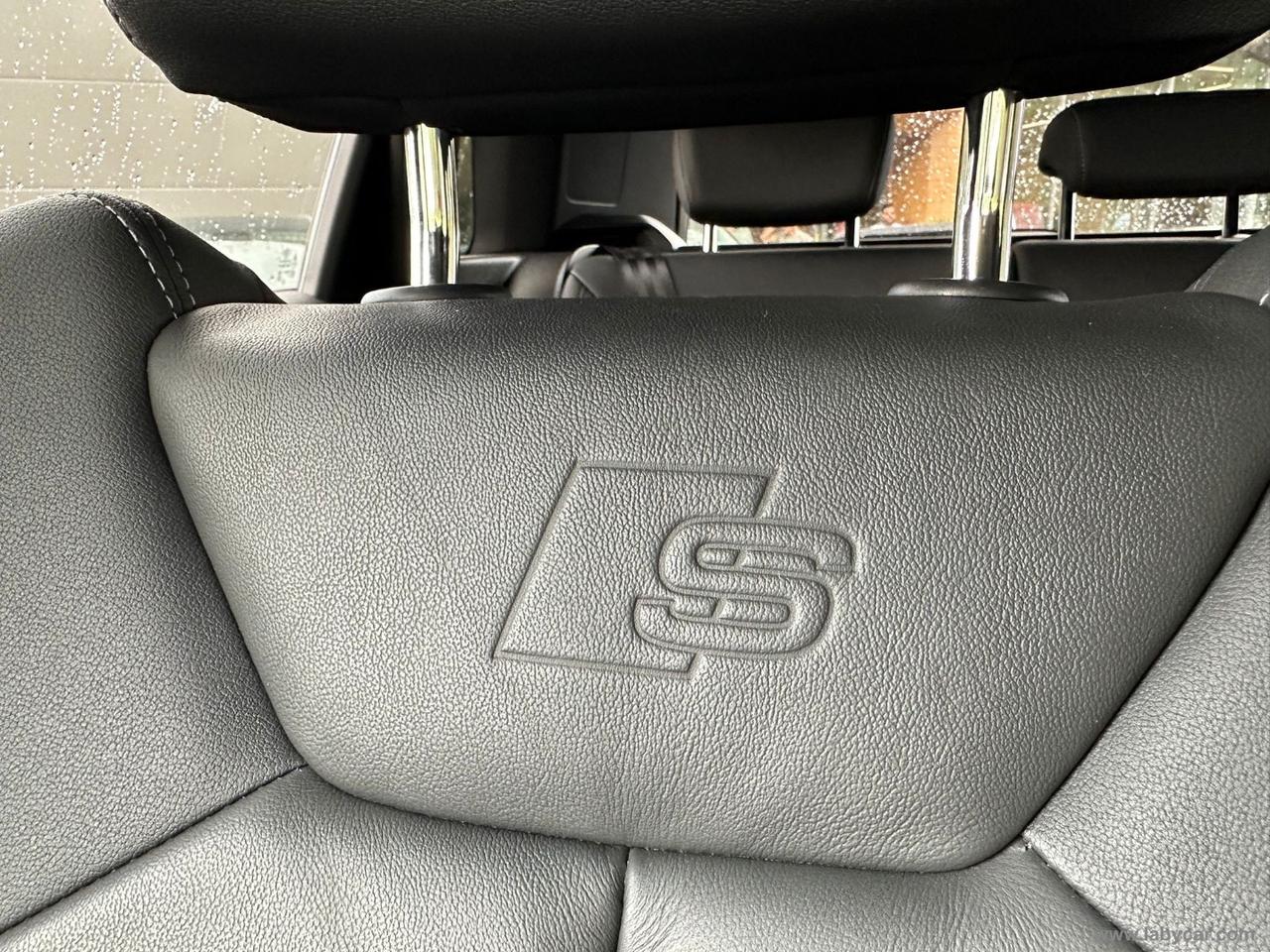 AUDI Q3 35 TFSI S line edition