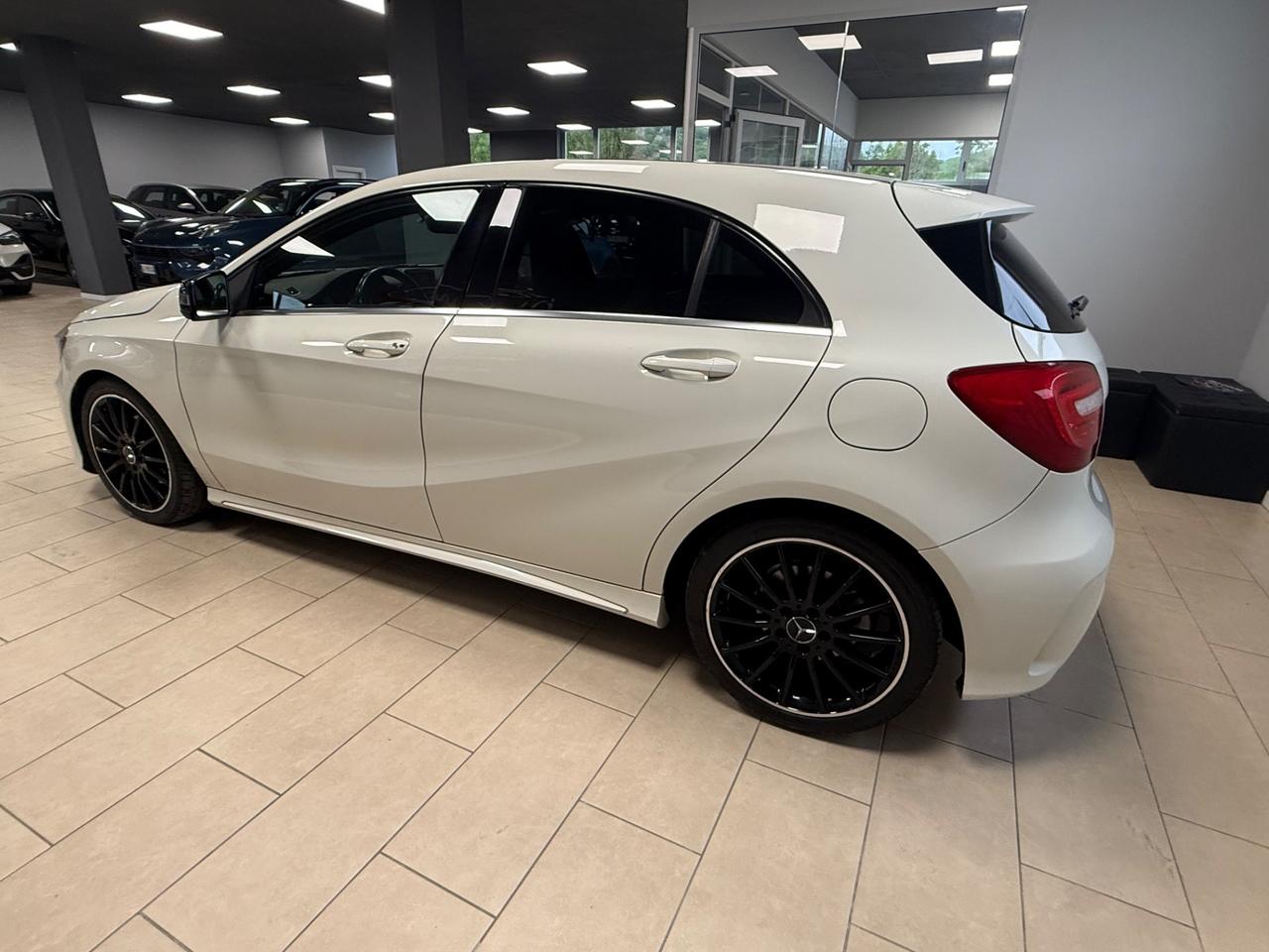 Mercedes-benz A 200 CDI BlueEFFICIENCY Premium