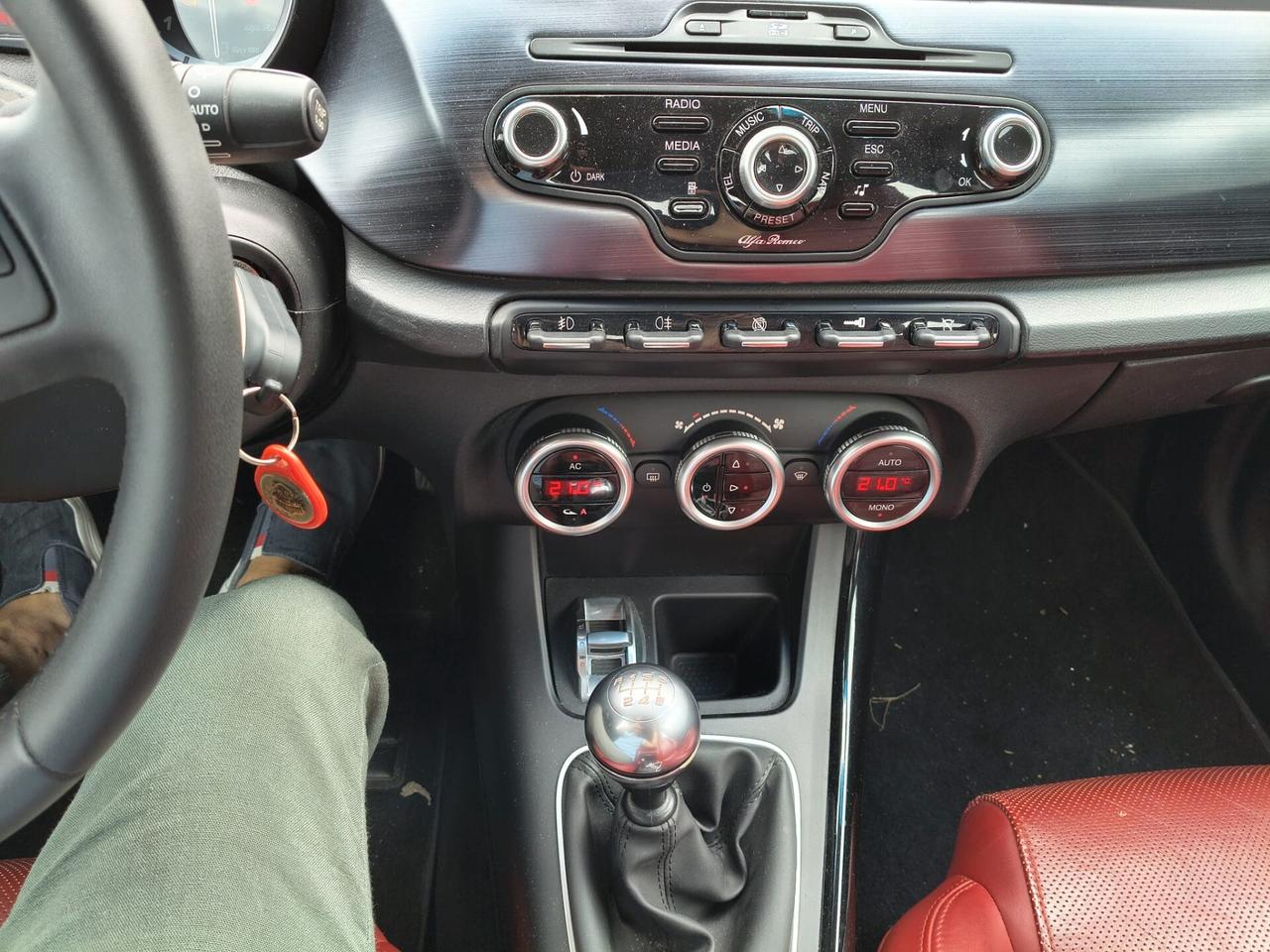 Alfa Romeo Giulietta 2.0 JTDm-2 170 CV Distinctive