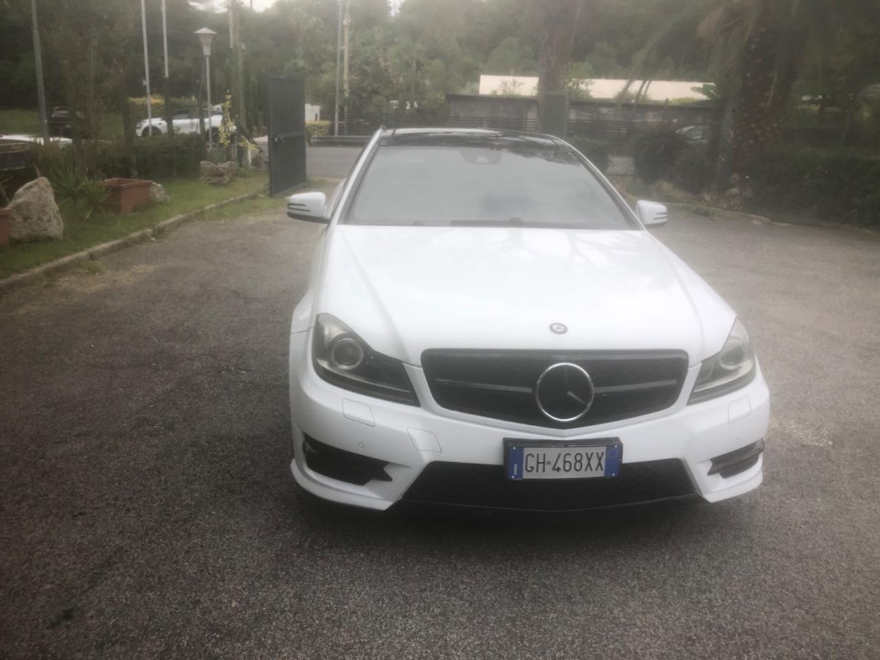 Mercedes-benz C 200 220 CDI BlueEFFICIENCY Coupé Avantgarde