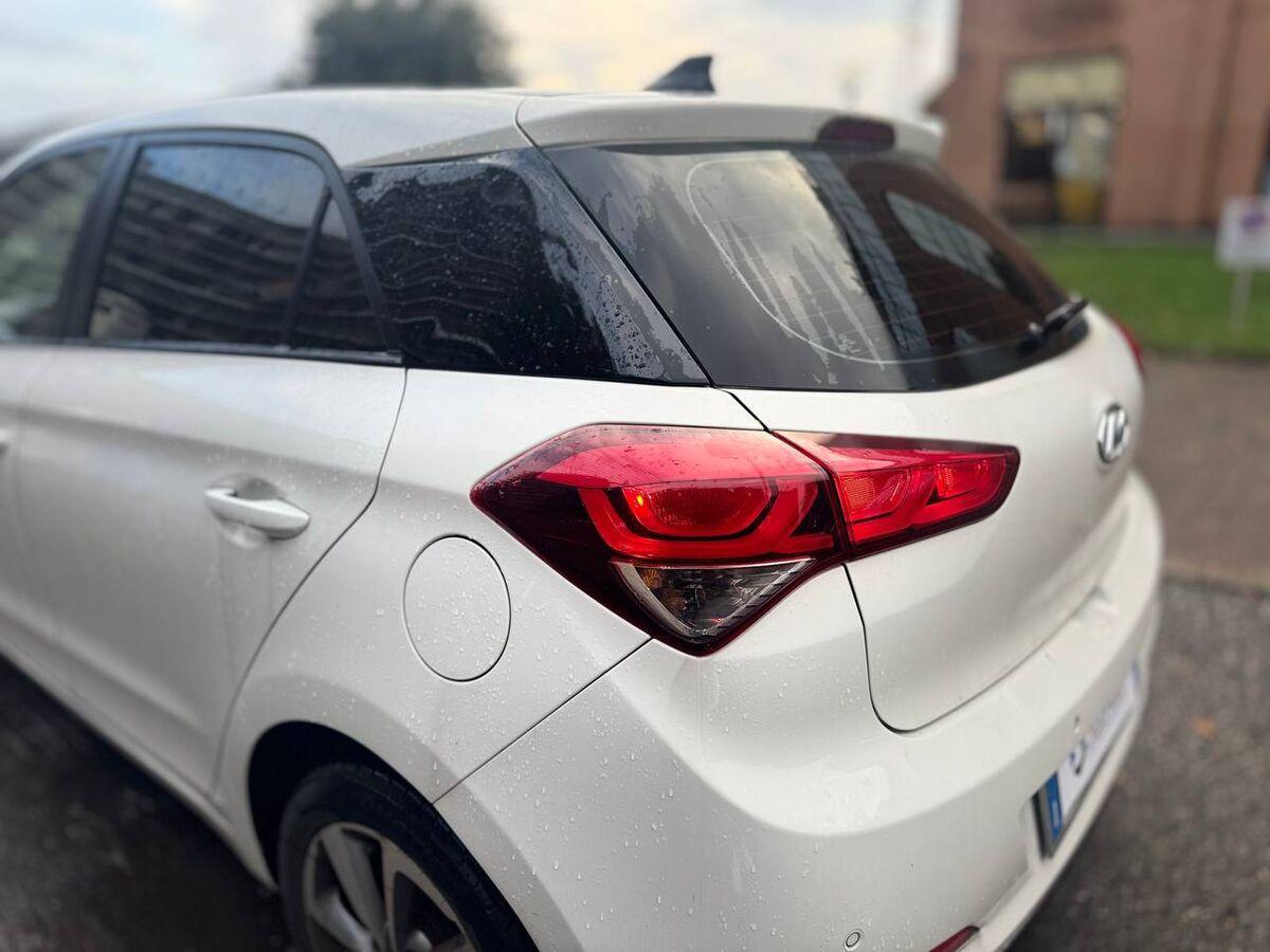 Hyundai i20 I20 1.4 Style 100cv 5p A T