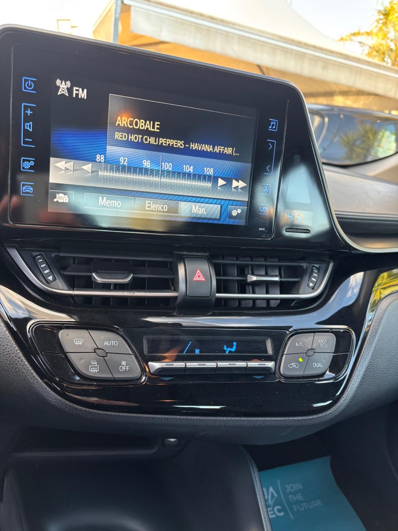 Toyota C-HR 1.2 Turbo Active 12/2018