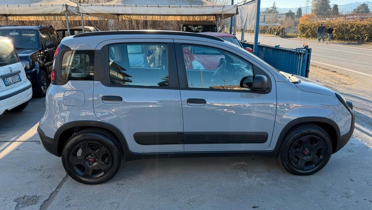 Fiat Panda 1.2 69 CV 5 porte