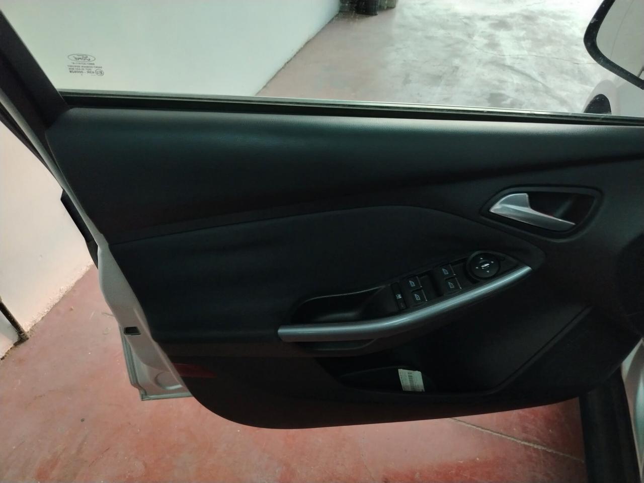 Ford Focus 1.6 TDCi 115 CV SW Titanium