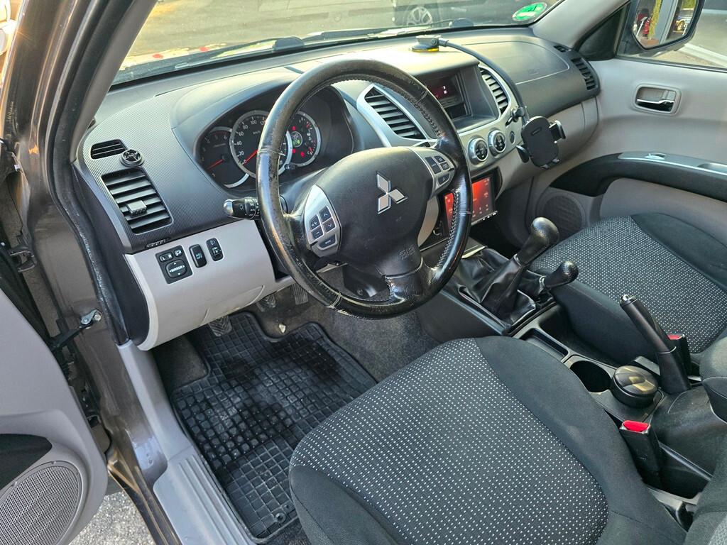 Mitsubishi L200 2.5 DI-D/178CV DC Intense Plus DPF