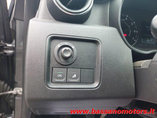 DACIA Duster 1.0 TCe GPL 4x2 Prestige