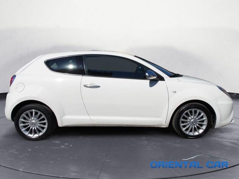 Alfa Romeo MiTo 1.4 Super CON SOLO 68.000 KM. MOLTO BELLA