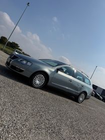 Volkswagen Passat 2.0 TDI DPF Var. Comfortline