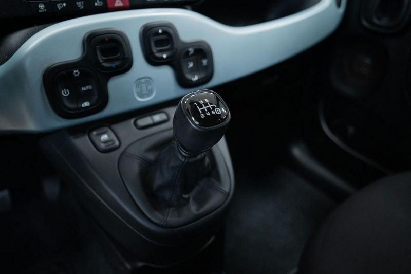 FIAT Panda 1.0 hybrid City Cross s&s 70cv