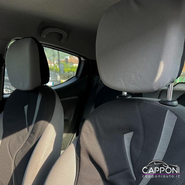 Lancia Ypsilon Ecochic 85 CV 5 porte Metano OK NEOPATENTATI
