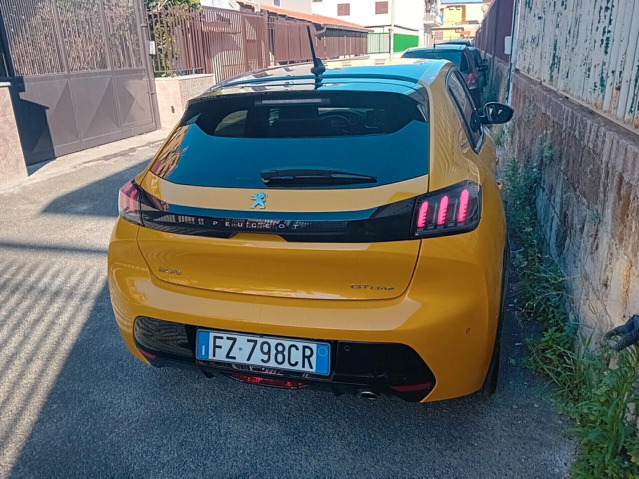 Peugeot 208 BlueHDi 100 S&S 5 porte GT Line