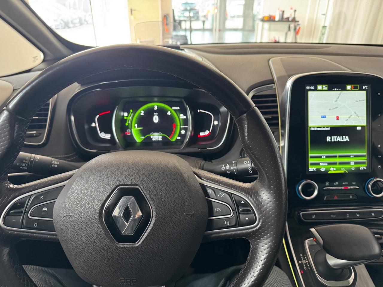 Renault Espace dCi 160CV EDC Energy Initiale Paris 4Control