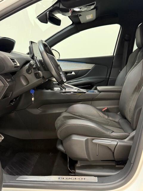 Peugeot 3008 BlueHDi 130 S&S EAT8 GT Pack