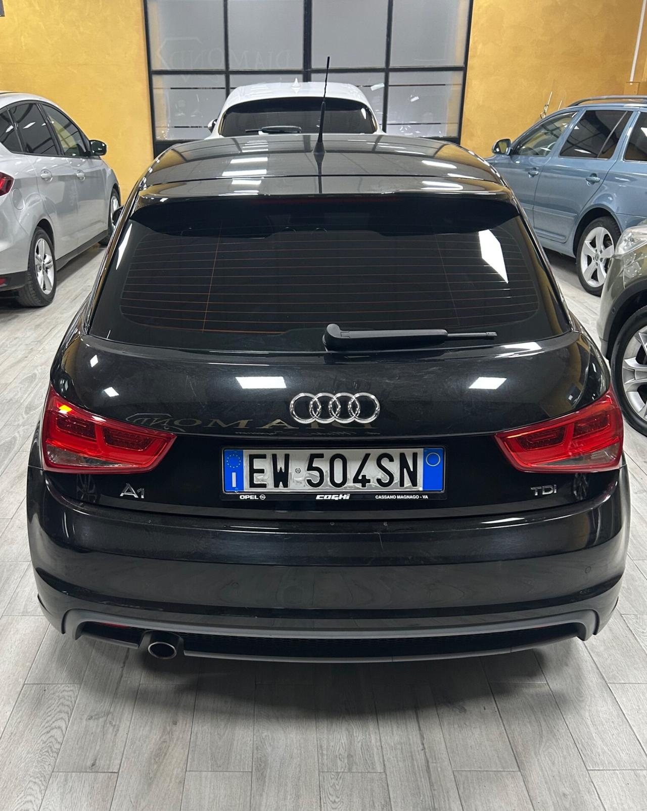 AUDI A1 1.6 Tdi “S-LINE PLUS/X NEOPATENTATI”-2015