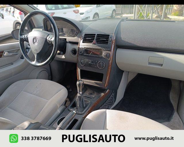 MERCEDES-BENZ A 180 CDI Elegance