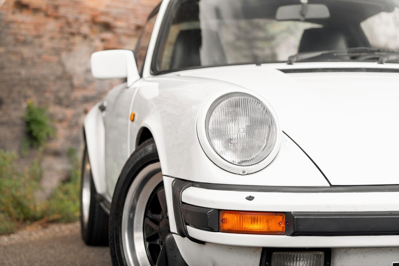 Porsche 911 Carrera 3.2 Targa 231 cv ASI ORO